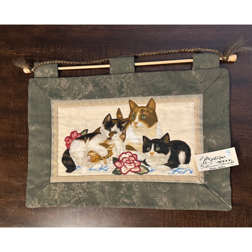 Vintage Montana Touch Arlene LaBere Quilted Cat Fabric Wall Hanging 19x13 B4a